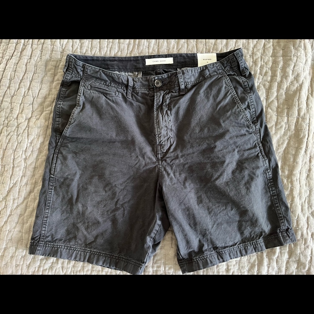Bill Reid black chino shorts 32